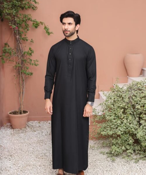 Black Saudi Jubbah